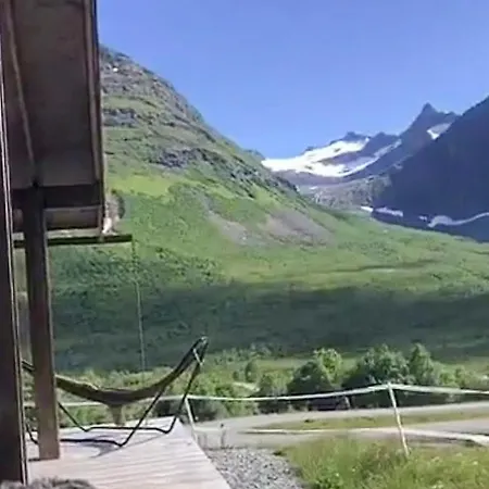 Cozy Family In Uniquely Situated Hiking Area * Indre Standal
