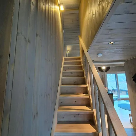 Cozy Family In Uniquely Situated Hiking Area Holiday home *